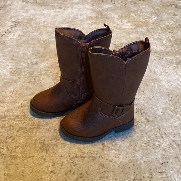 New!! Toddler Girl Brown Boots 5 - Picture 3 of 6